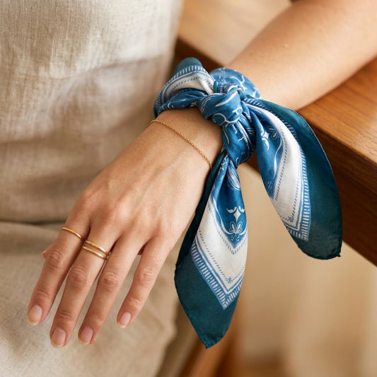 FLR-5010 Okyanus Serisi Balık Desenli Mini Fular