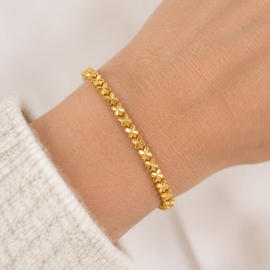 BLK-3020 Yonca Formlu Gold Dokulu Bileklik