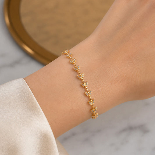 BLK-3021 Zirkon Taşlı Yaprak Formlu 14K Altın Kaplama Bileklik