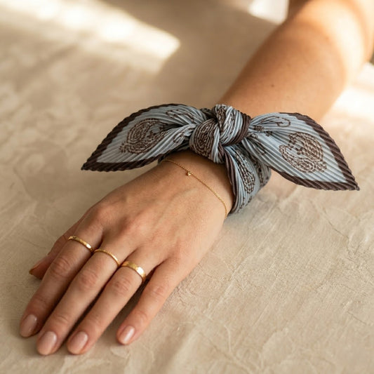 FLR-5020 Buz Mavisi & Kahve Plise Dokulu Mini Fular