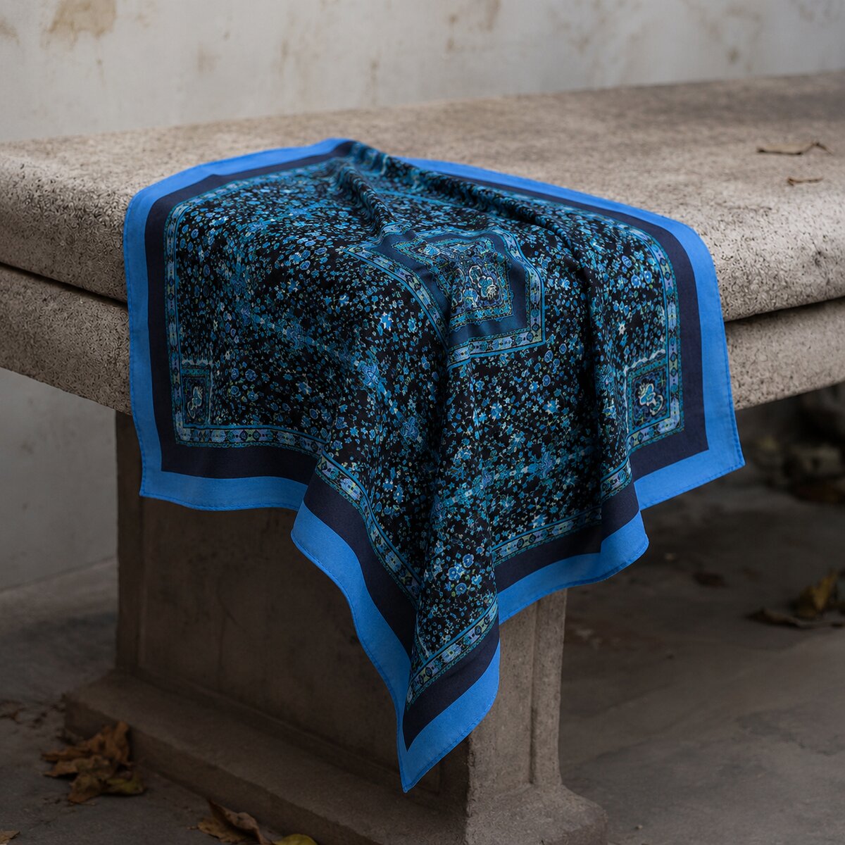 FLR-5019 Okyanus Mavisi Pamuklu Paisley Mini Fular