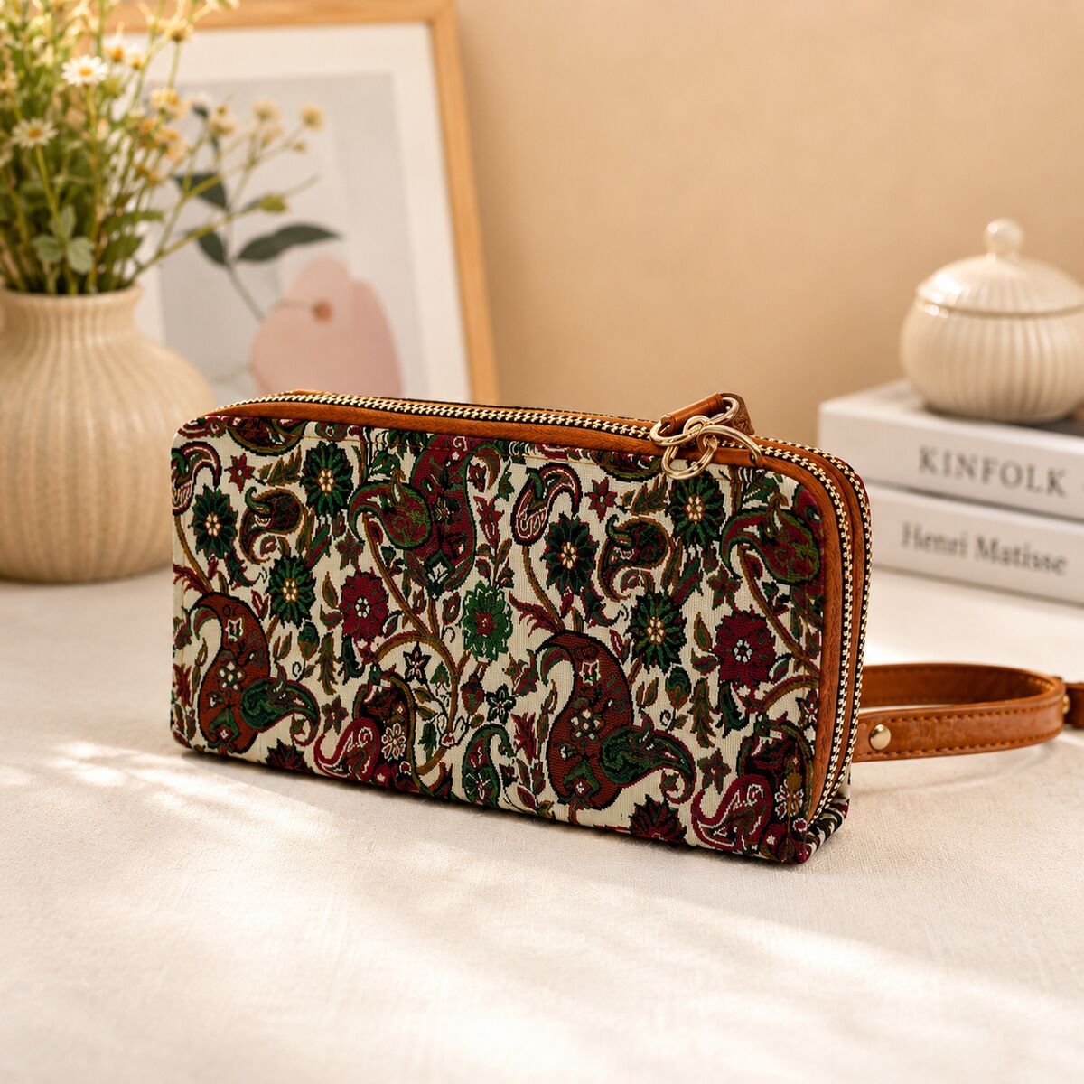 CNT-6007 Taba Yeşil Paisley Desenli Goblen Çapraz Cüzdan Çanta | Eos Kolektif