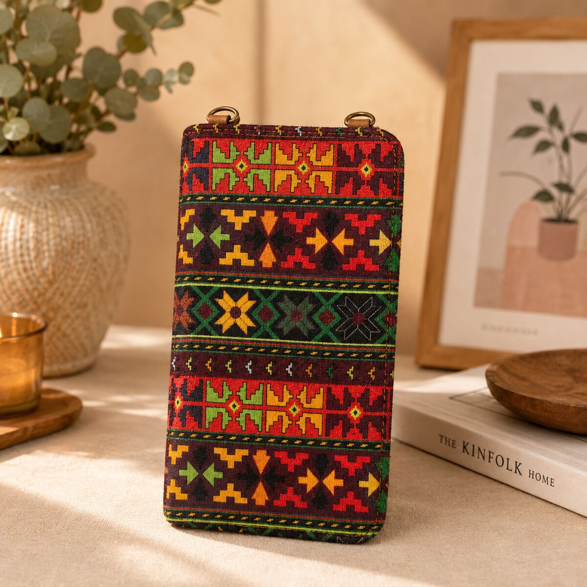 CNT-6009 Taba Kilim Desenli Goblen Telefon Çantası | Eos Kolektif