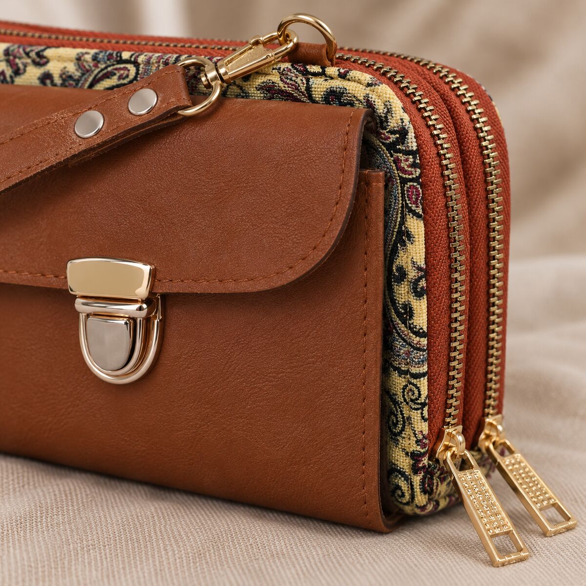CNT-6005 Taba Sarı Paisley Desenli Goblen Çapraz Cüzdan Çanta | Eos Kolektif
