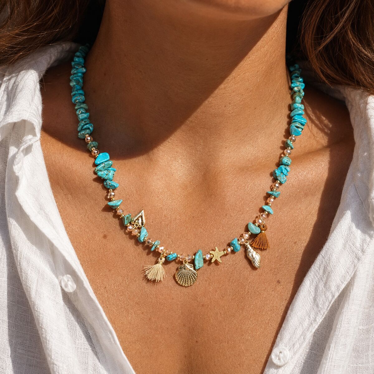 KLY-1065 | Turkuaz El Yapımı Boncuklu Deniz Charmlı Püsküllü Yazlık Kolye | Eos Kolektif